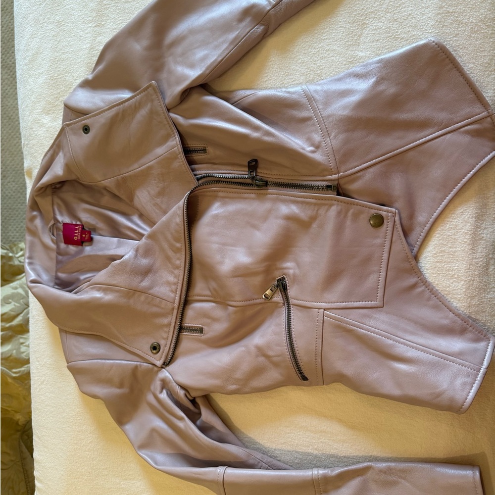 G.I.L.I. Women's Pink Leather Jacket
